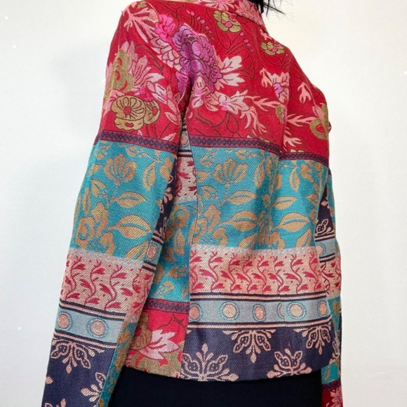 90's Y2K Multi-Colored Striped Blazer - Picture 2 of 15